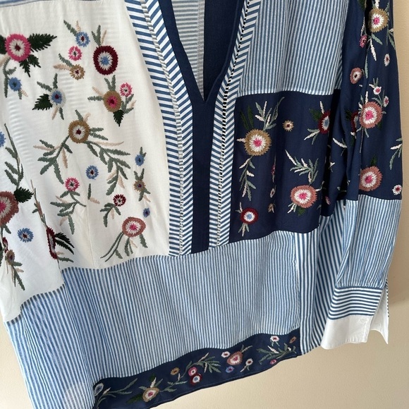 Chico's embroidered blouse size 20 22 blue white boho stripe - Picture 5 of 7